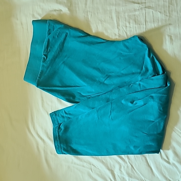 Torrid Blue Capri Leggings - Picture 2 of 3